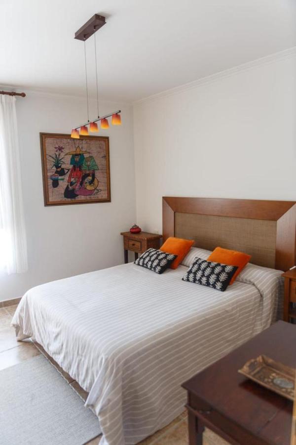 Casa Rural La Pinta- Sendaviva Y Bardenas Villafranca Exteriör bild